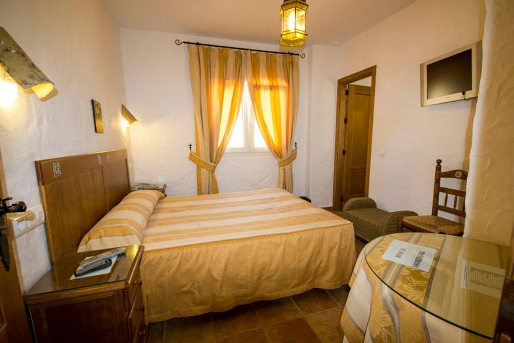 Hotel Casa Grande Захара де лос Атунес Стая снимка