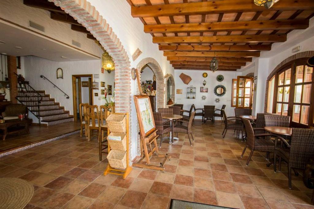 Hotel Casa Grande Захара де лос Атунес Екстериор снимка